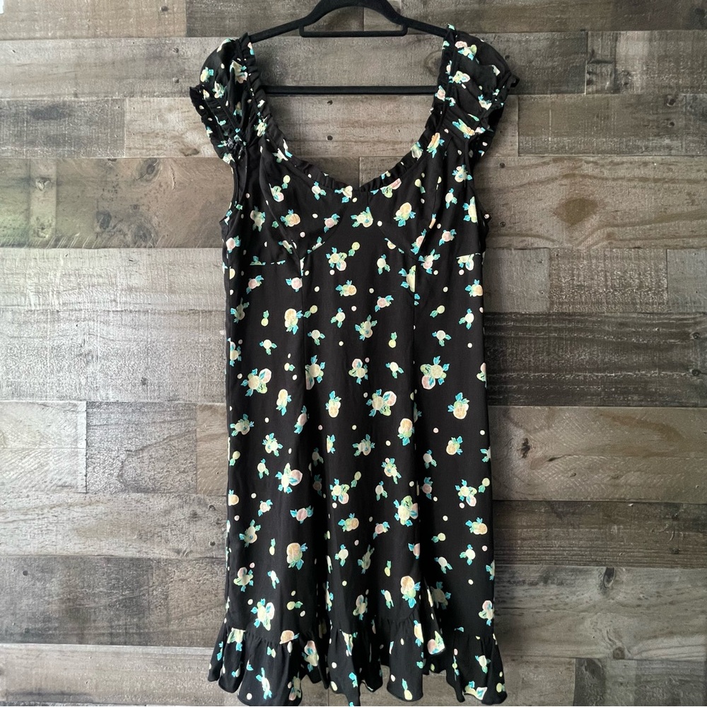 New Free People Sz M Like a Lady Dress $108 Women Floral Fit Flowy VNeck